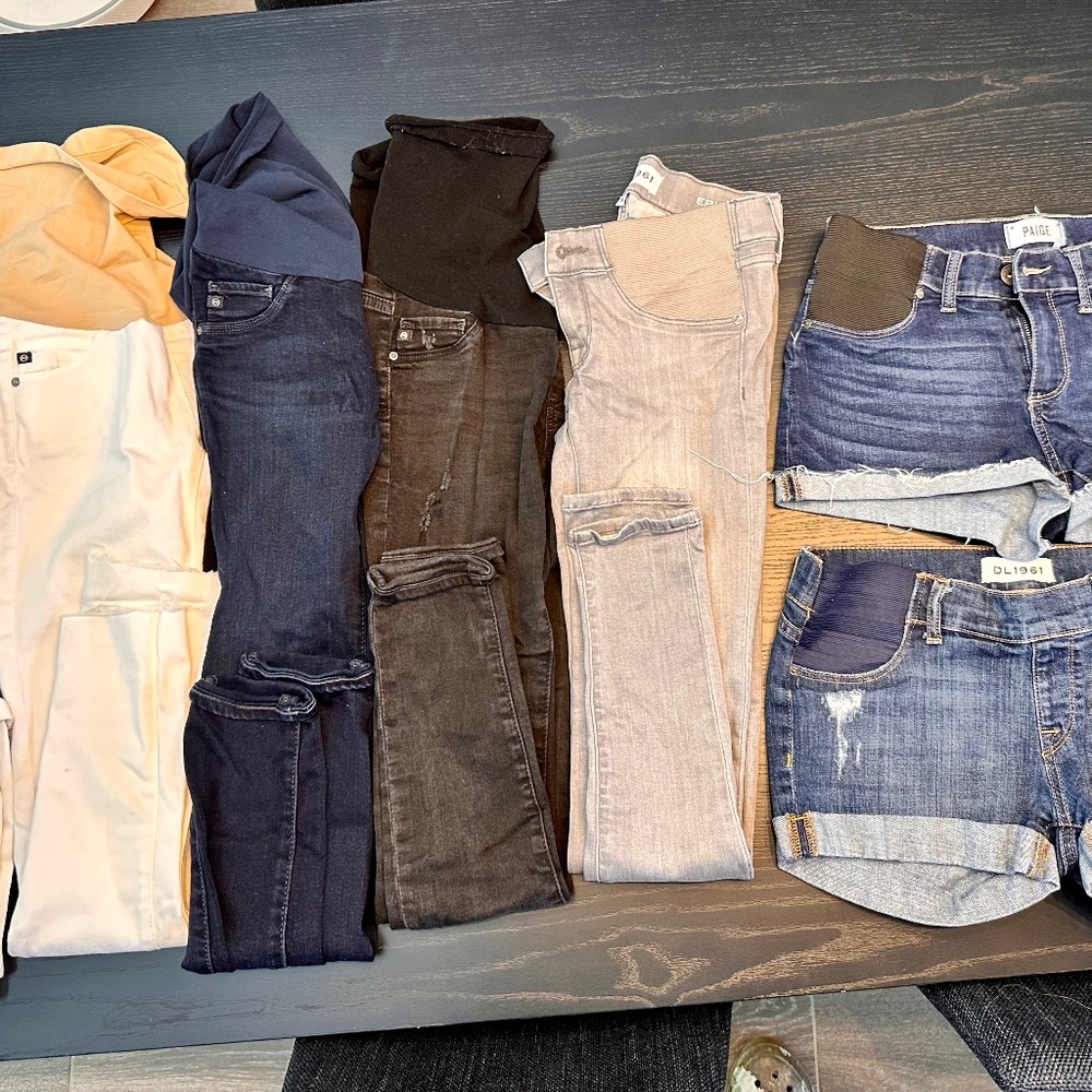 Designer maternity jeans size 26